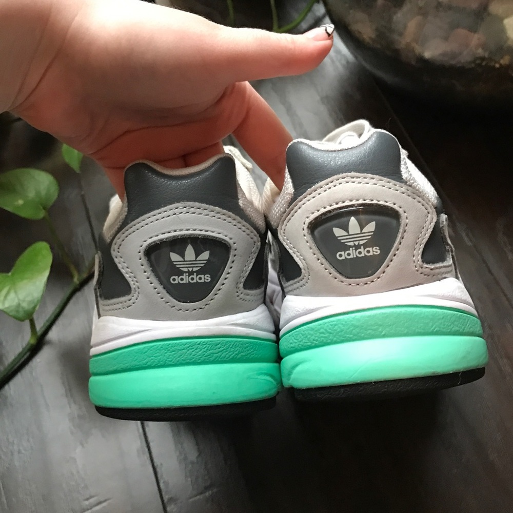 Adidas Falcon Sneakers - Picture 3 of 10